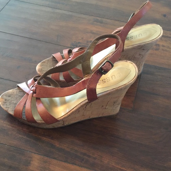 Guess Wedges - Picture 4 of 7